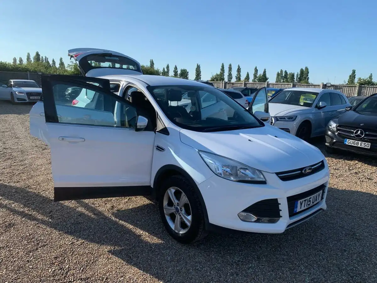 2015-ford-kuga-15t-zetec-150ps-big-44