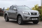 2019-nissan-navara-23dci-tekna-auto-small-10