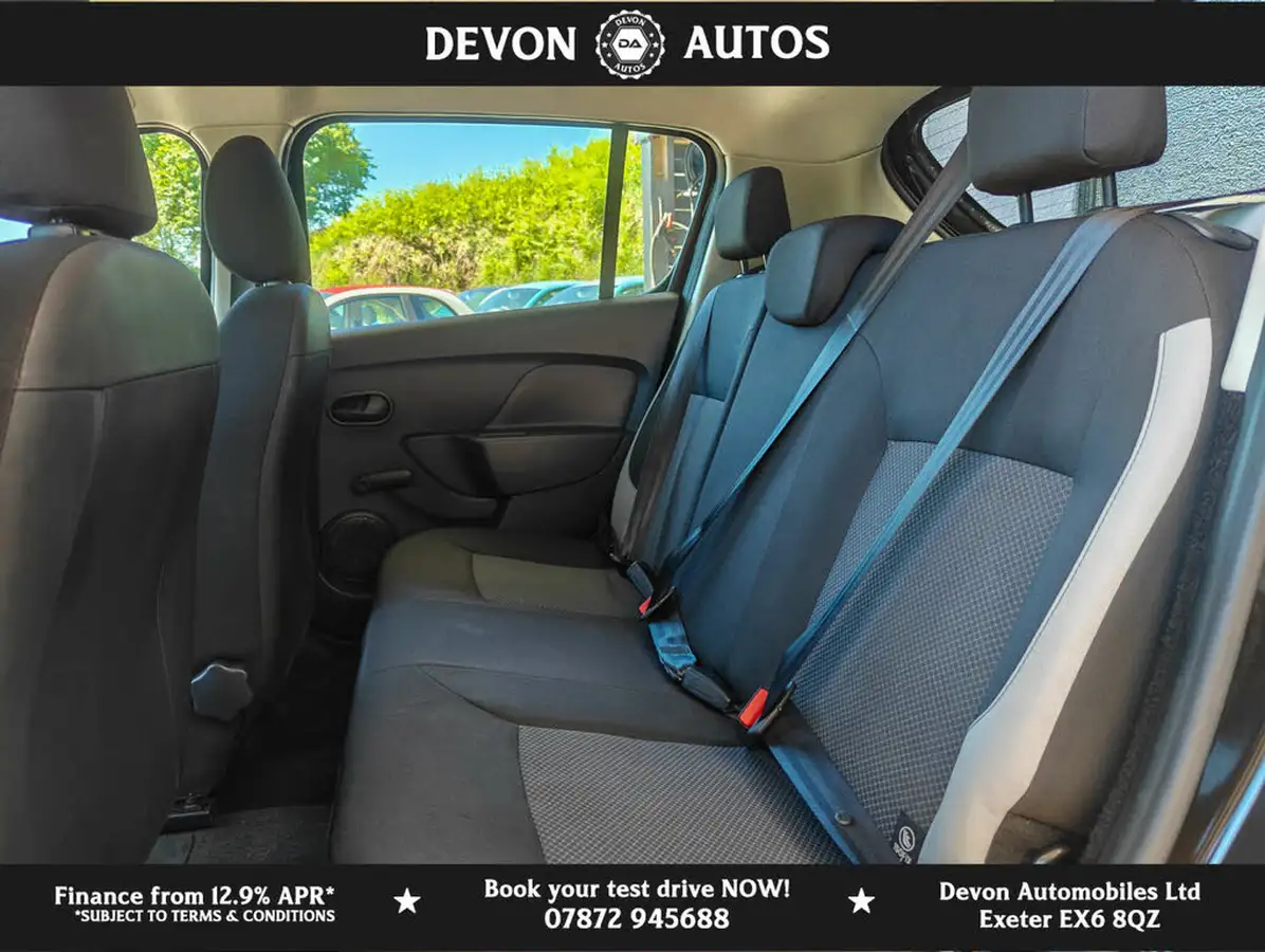 2016-dacia-sandero-12-ambiance-big-36