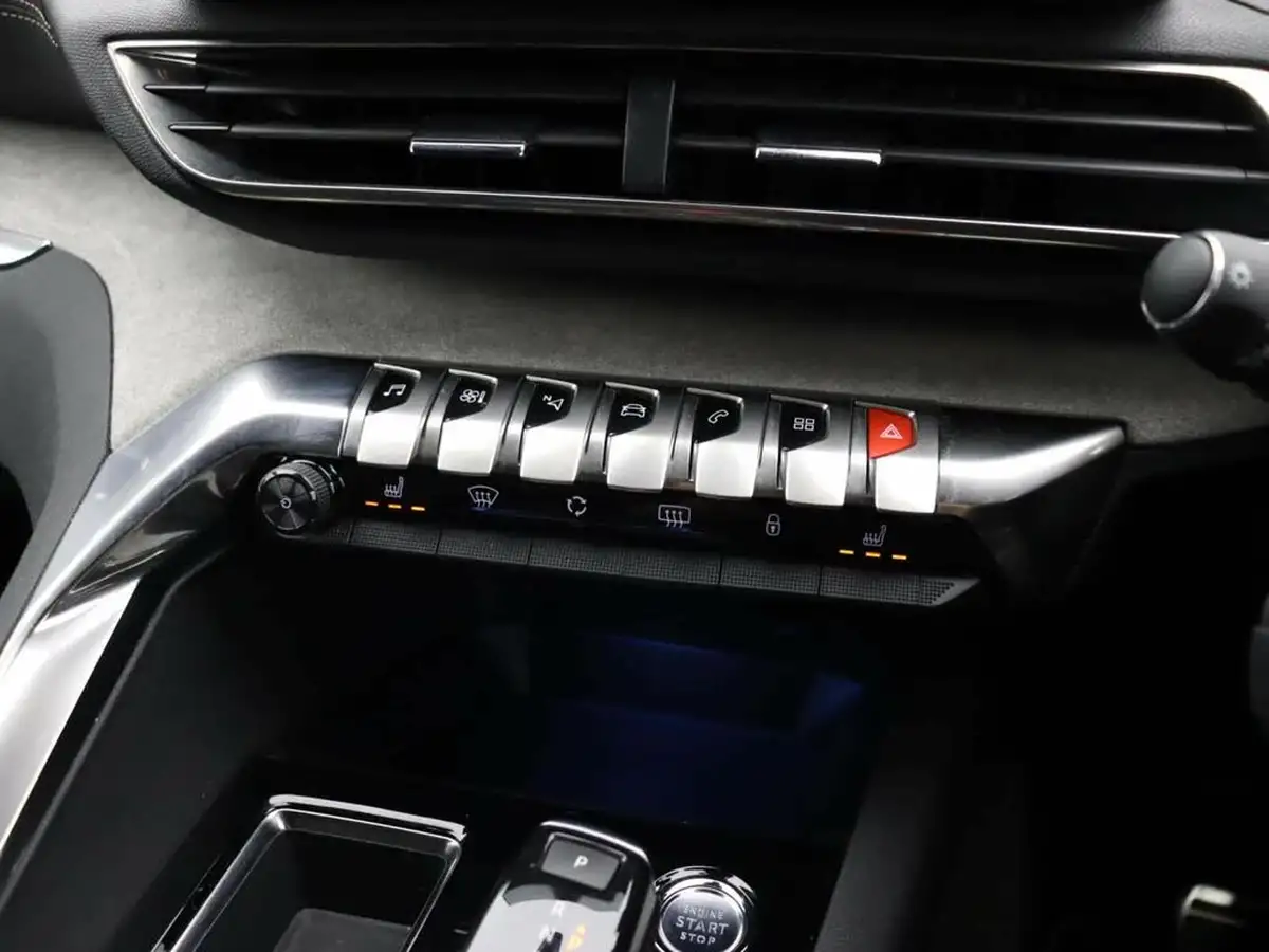 2021-peugeot-3008-suv-16-puretech-gt-premium-180bhp-ss-eat8-big-36