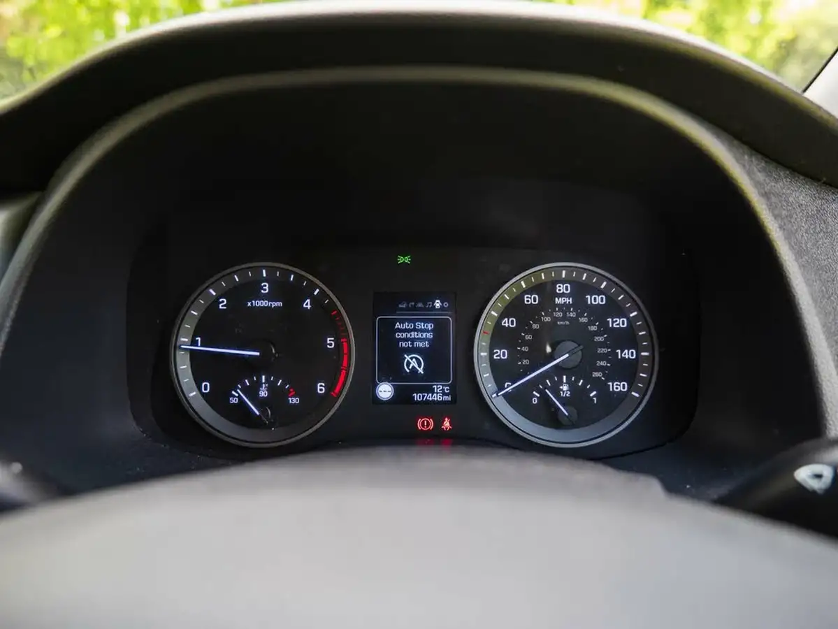 2018-hyundai-tucson-17crdi-blue-drive-se-nav-116ps-big-28