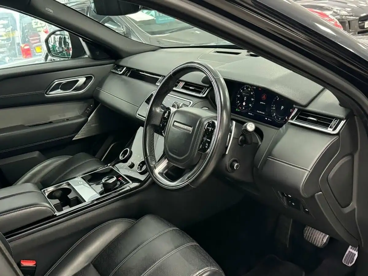 2018-land-rover-range-rover-velar-20-d240-r-dynamic-hse-ss-big-27
