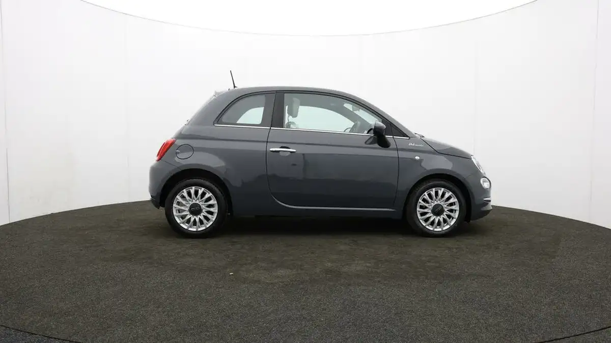 2022-fiat-500-10-dolcevita-big-40
