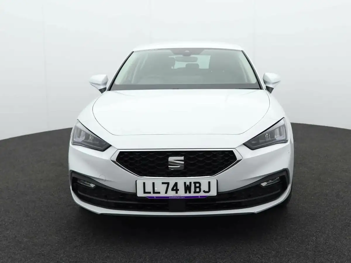 2024-seat-leon-big-1