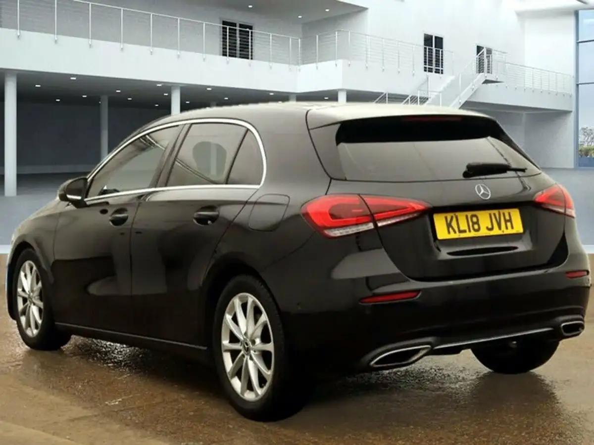 2018-mercedes-benz-a-class-15d-a180d-sport-116ps-executivess-hatchback-5d-7g-dct-big-1