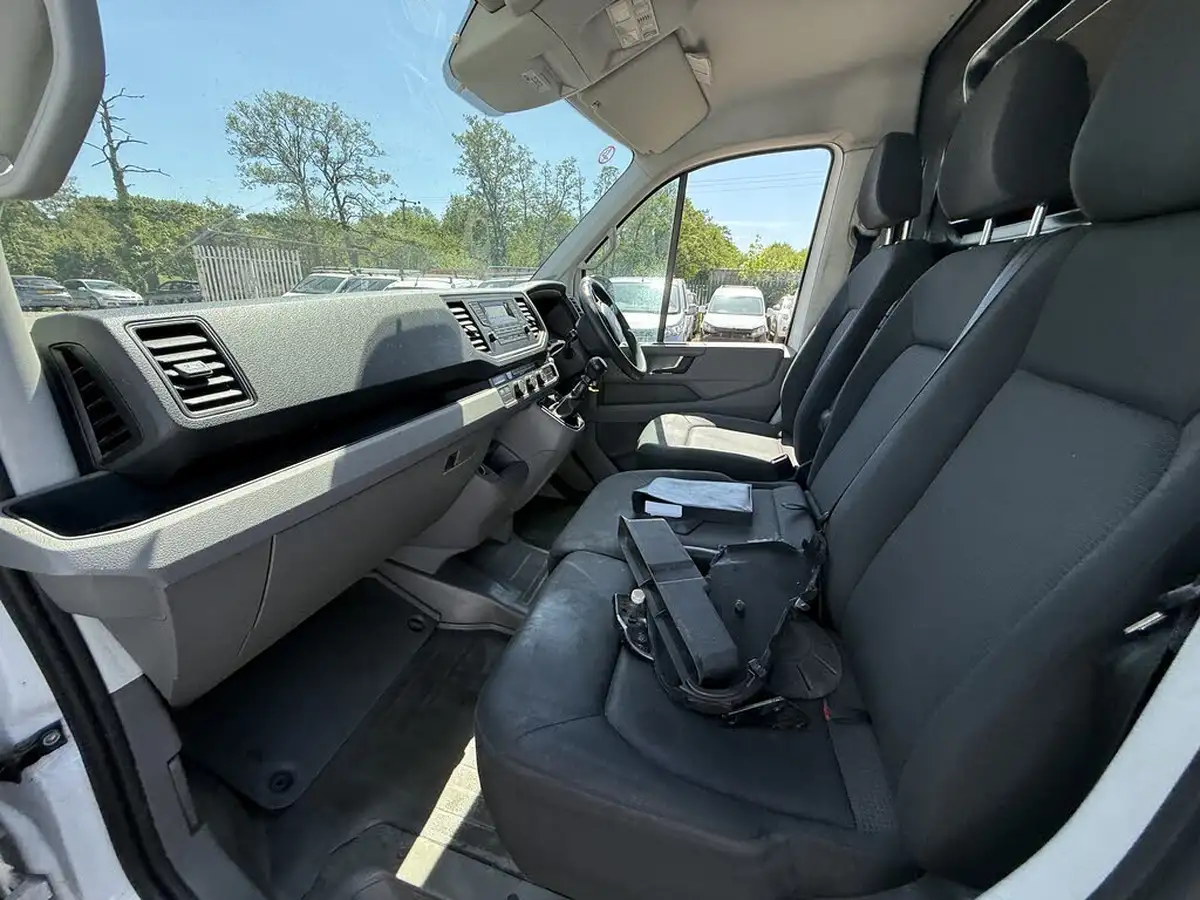 2018-man-tge-20-td-3140-long-rwd-high-roof-van-big-6