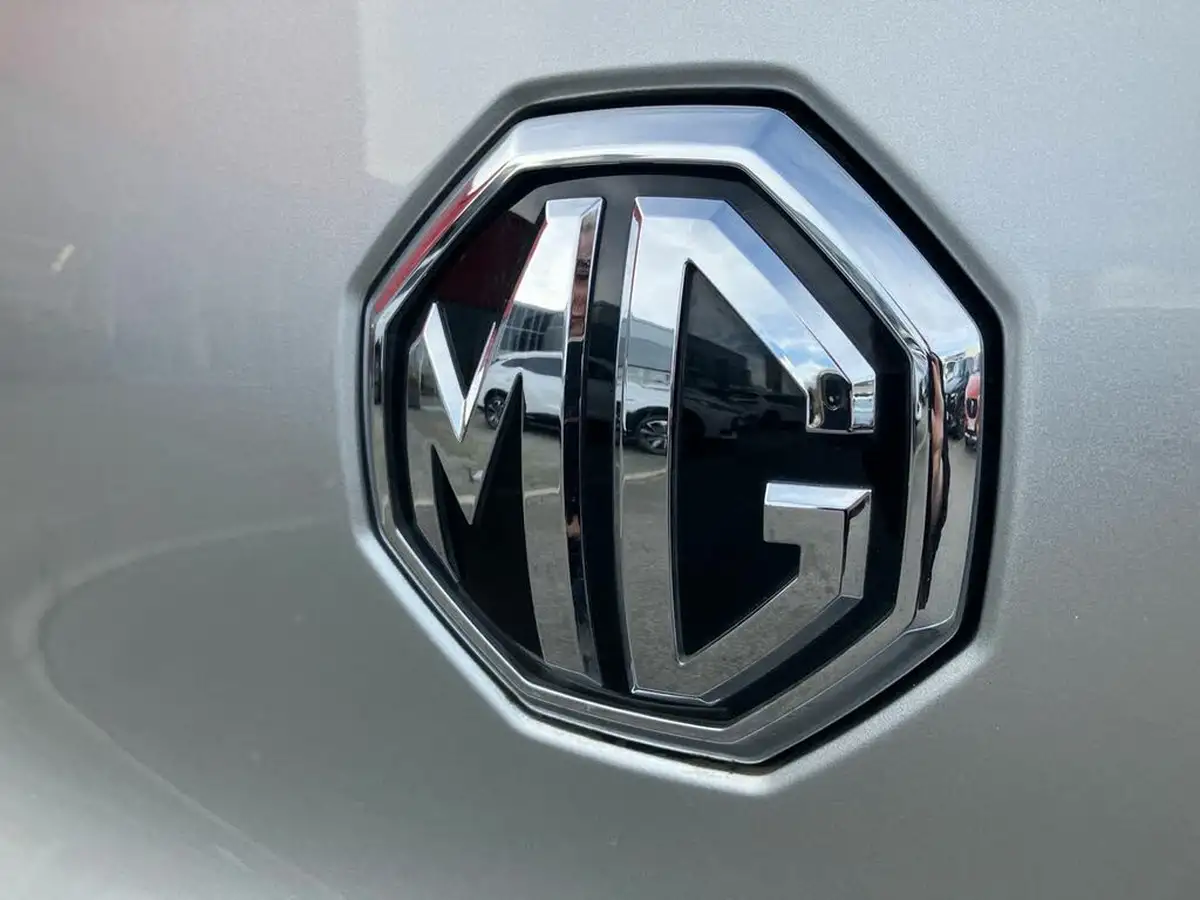 2022-mg-zs-suv-15-vti-tech-exclusive-big-24