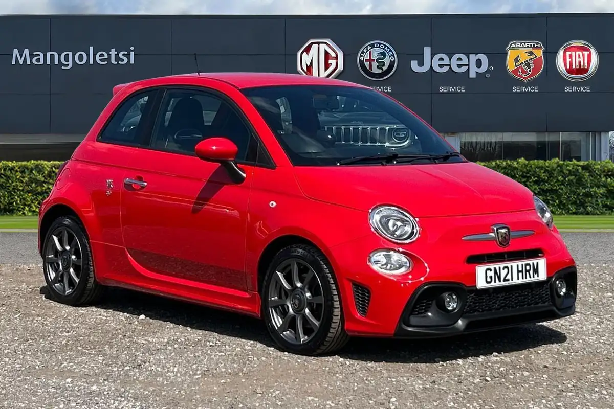 2021-abarth-595-14-tjet-big-0
