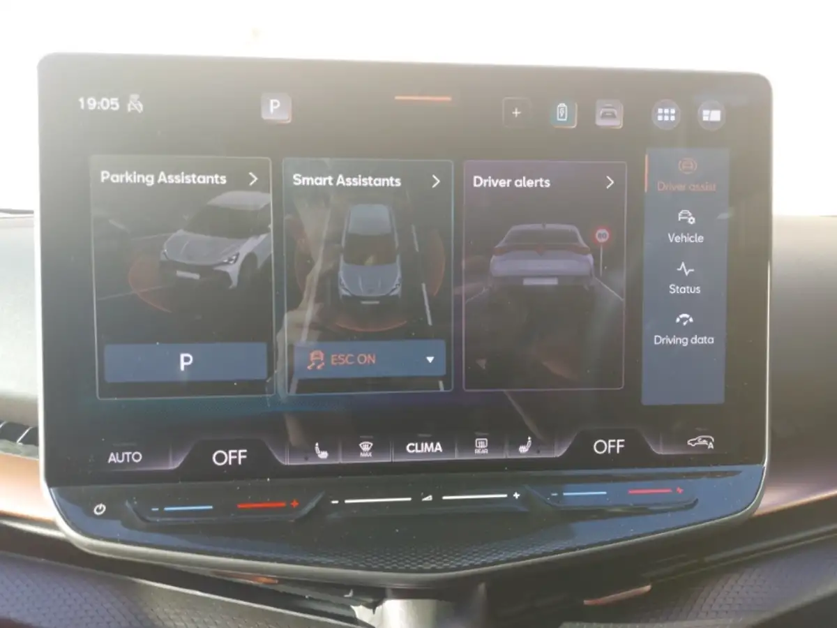 2025-cupra-tavascan-e-v1-winter-pack-big-10