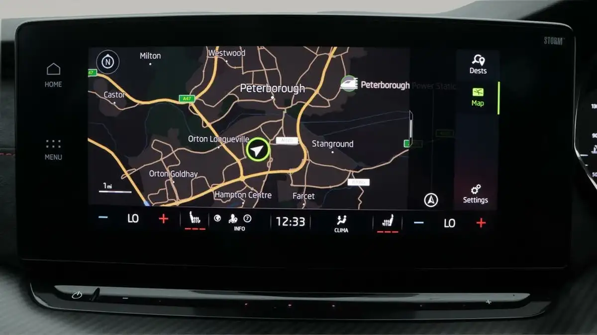 2021-skoda-octavia-20tdi-vrs-estate-big-11