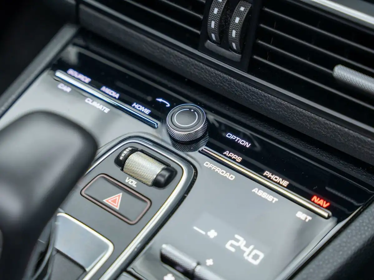 2020-porsche-cayenne-30-v6-station-wagon-big-11