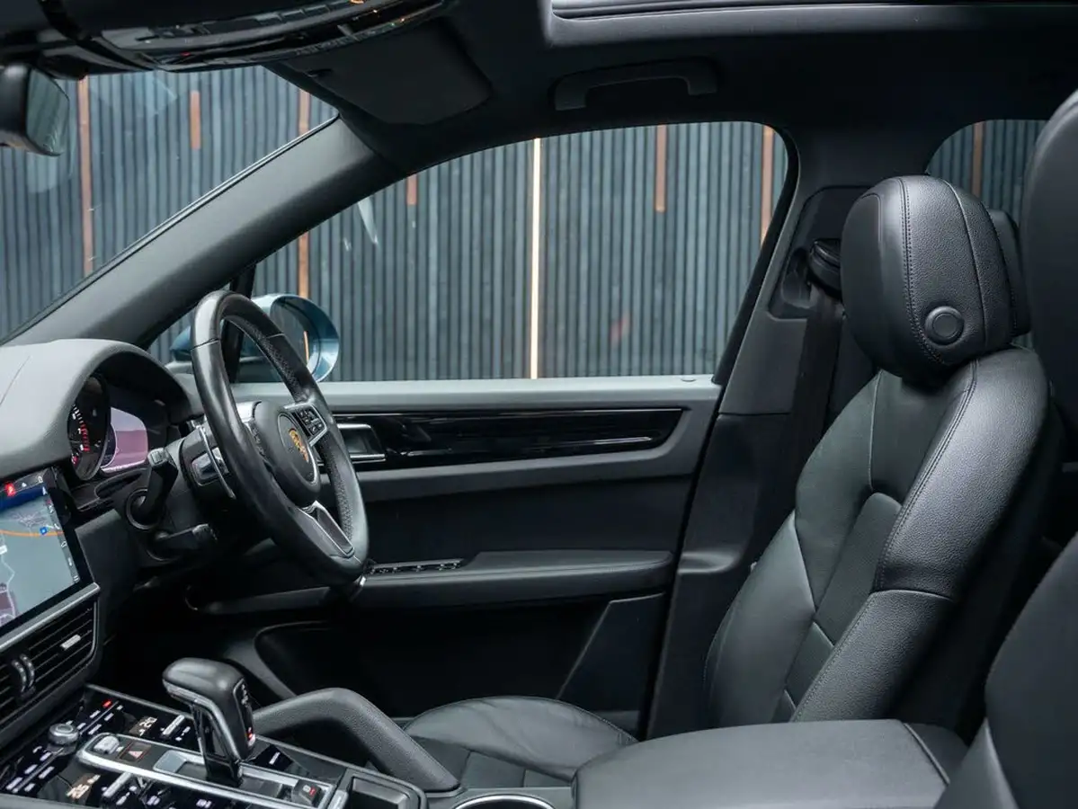 2020-porsche-cayenne-30-v6-station-wagon-big-35