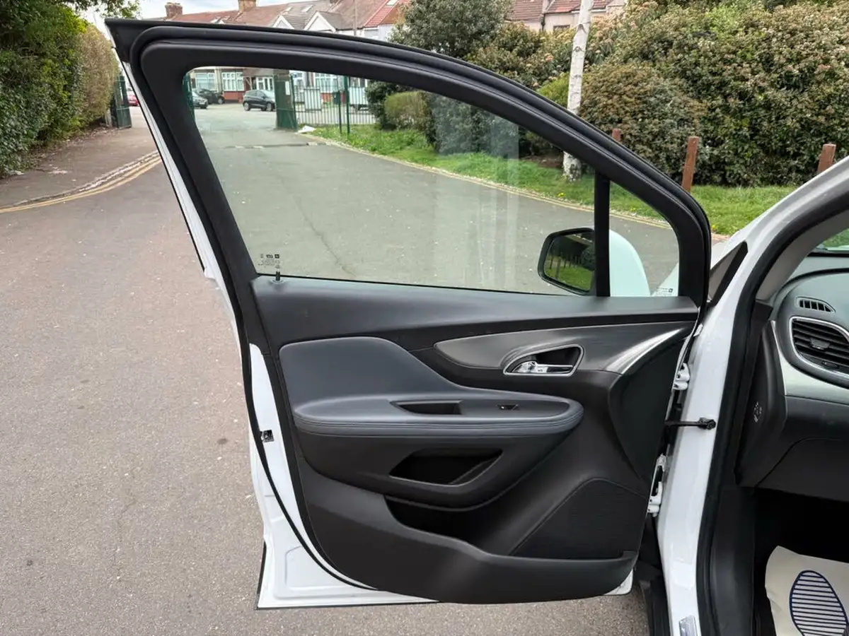 2015-vauxhall-mokka-14i-16v-turbo-se-auto-big-22