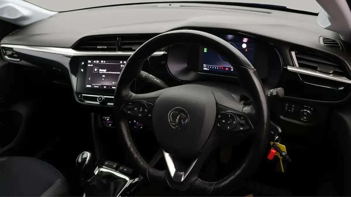 2022-vauxhall-corsa-12i-elite-edition-big-14