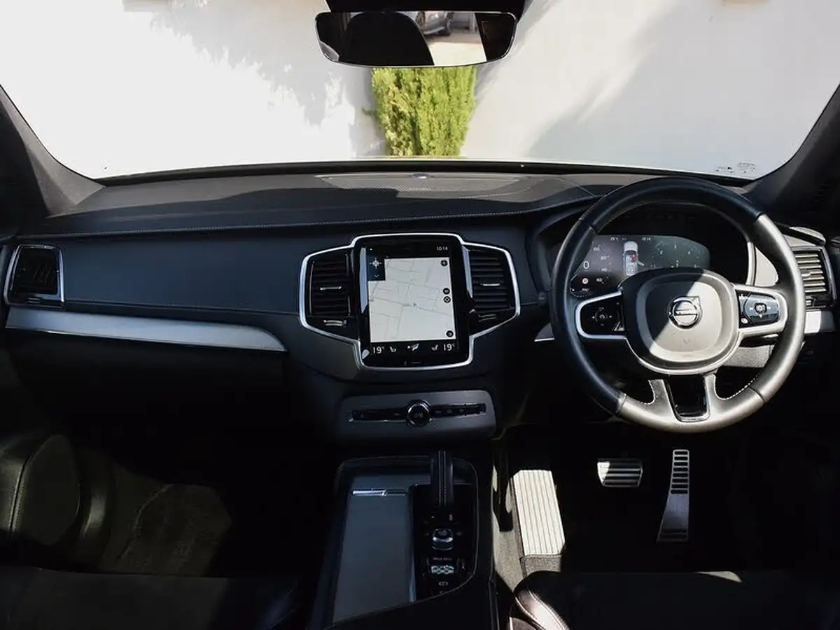 2021-volvo-xc90-20td-b5-r-design-big-18