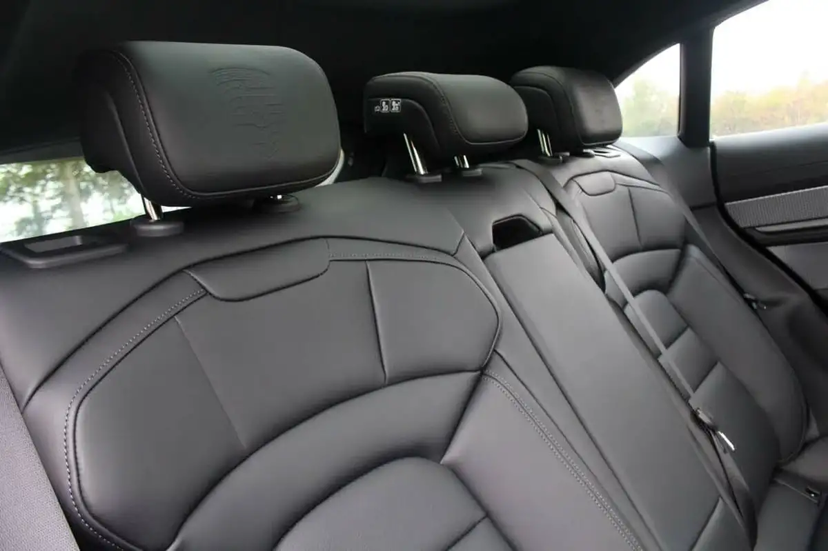 2024-porsche-taycan-e-4s-sport-turismo-544ps-big-28