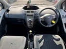 2010-toyota-yaris-10-tr-5d-small-8
