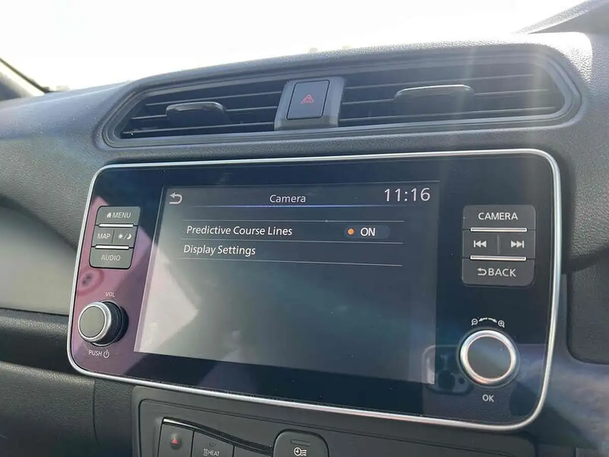 2021-nissan-leaf-e-acenta-big-35