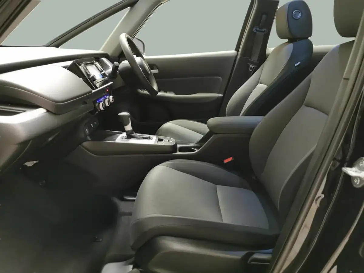 2023-honda-jazz-15-i-mmd-se-big-3