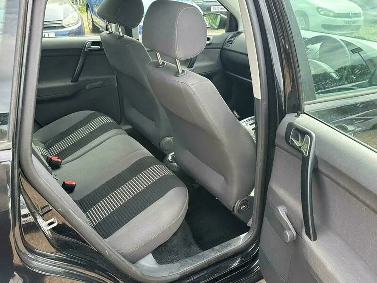 2008-volkswagen-polo-14-match-80ps-5d-auto-big-14