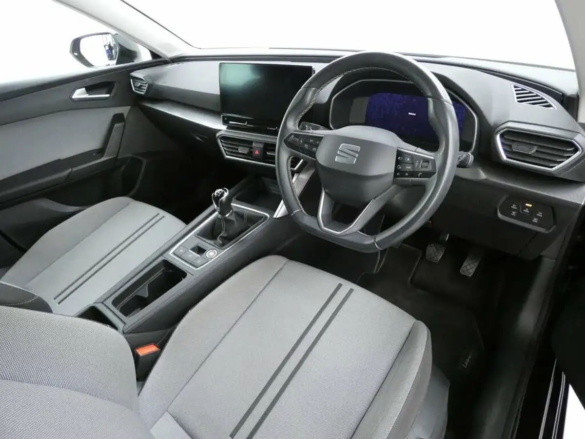2020-seat-leon-15-tsi-evo-se-dynamic-hatchback-big-9