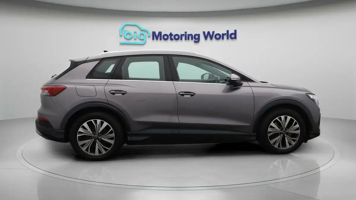 2021-audi-q4-e-tron-40e-sport-station-wagon-big-8