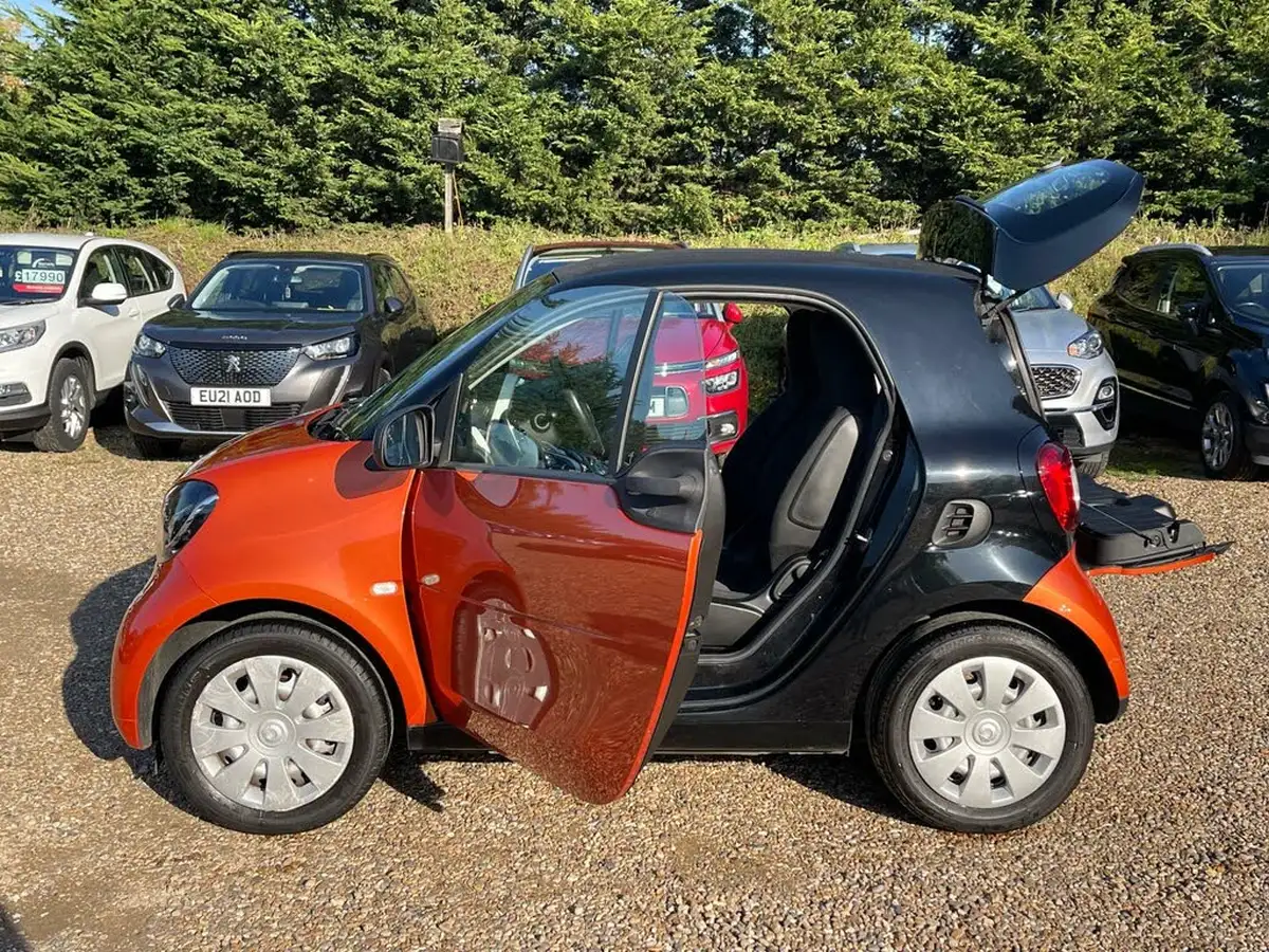 2018-smart-fortwo-10-pure-70bhp-big-20