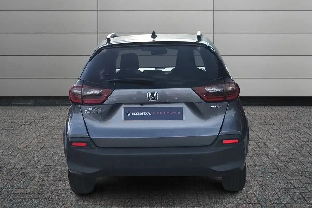 2021-honda-jazz-15-i-mmd-crosstar-ex-109ps-two-tone-big-6
