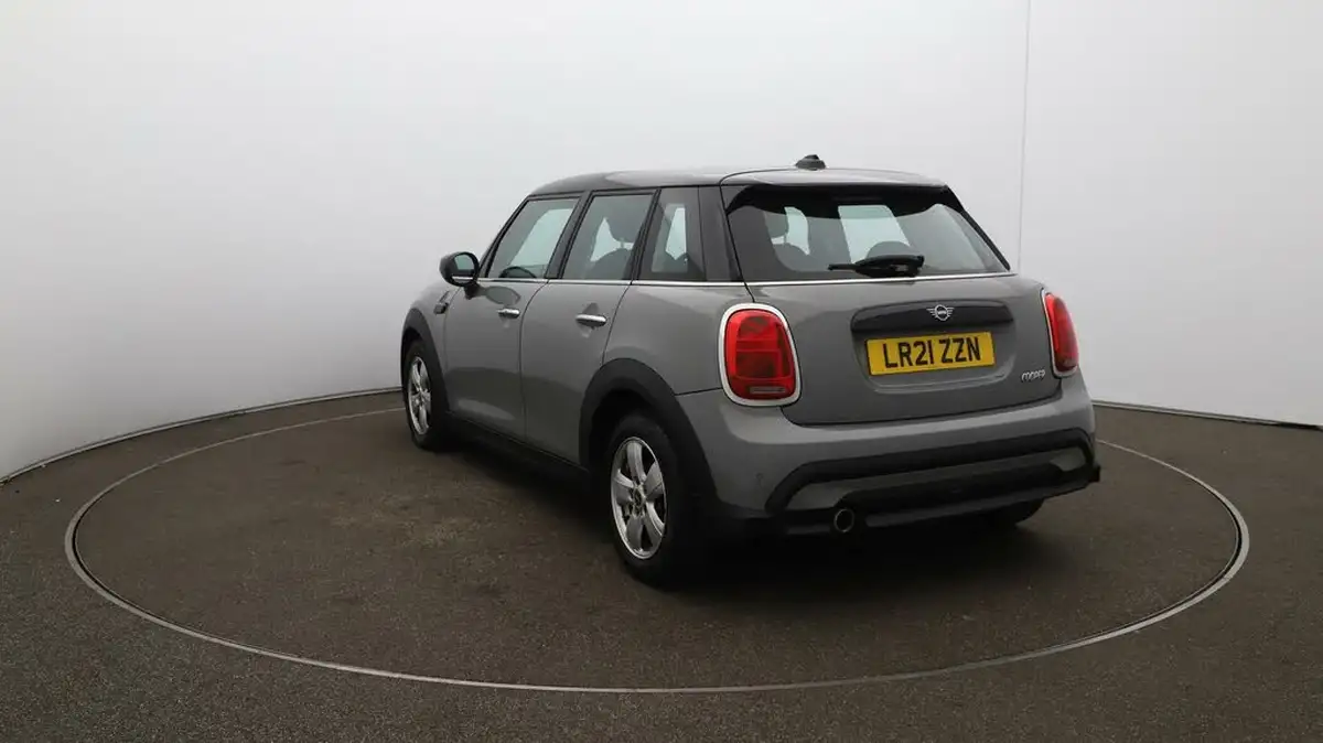2021-mini-cooper-15-cooper-classic-hatchback-5d-auto-big-59