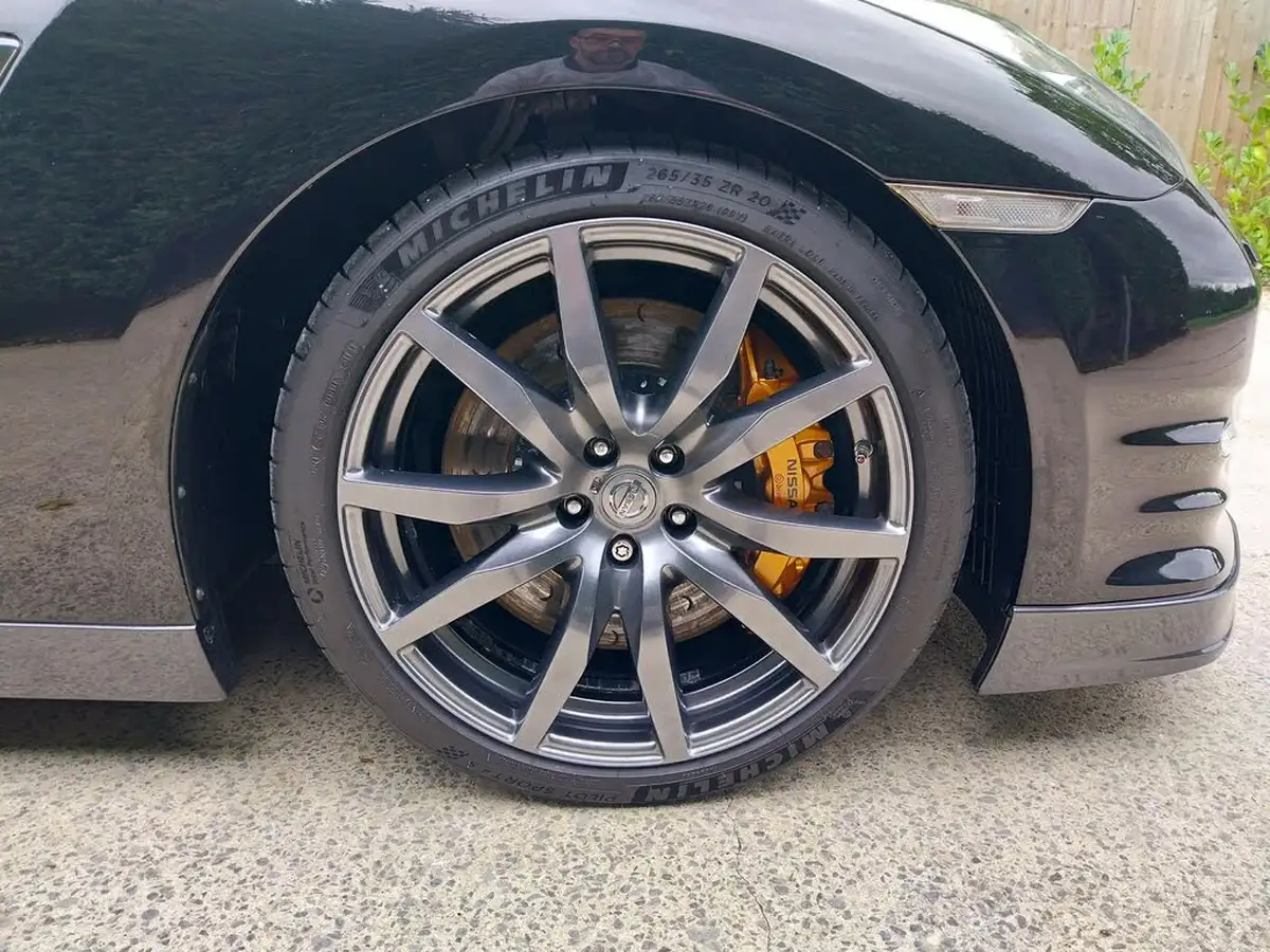 2012-nissan-gt-r-38-550ps-track-pack-auto-big-23