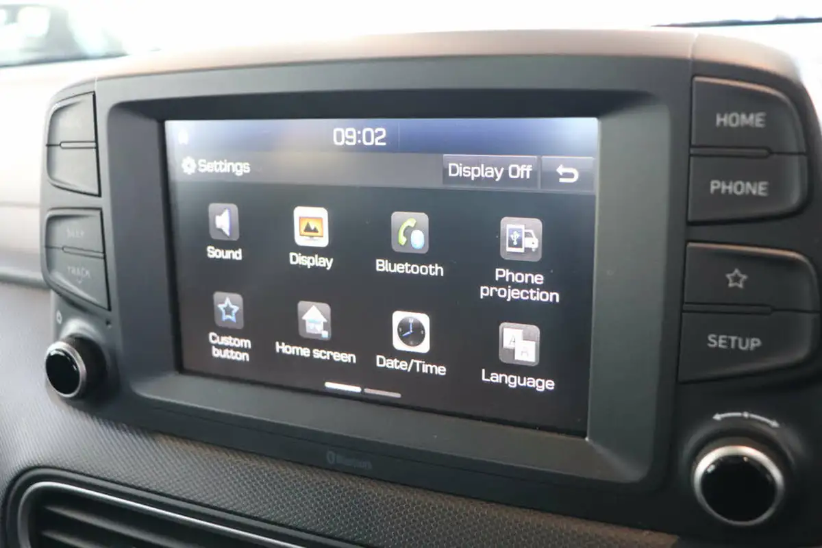 2019-hyundai-kona-10-t-gdi-play-big-40