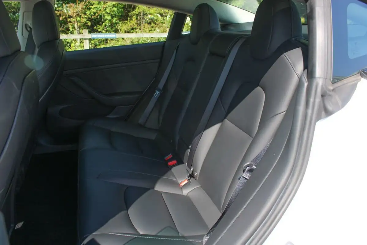 2021-tesla-model-3-e-standard-plus-big-22