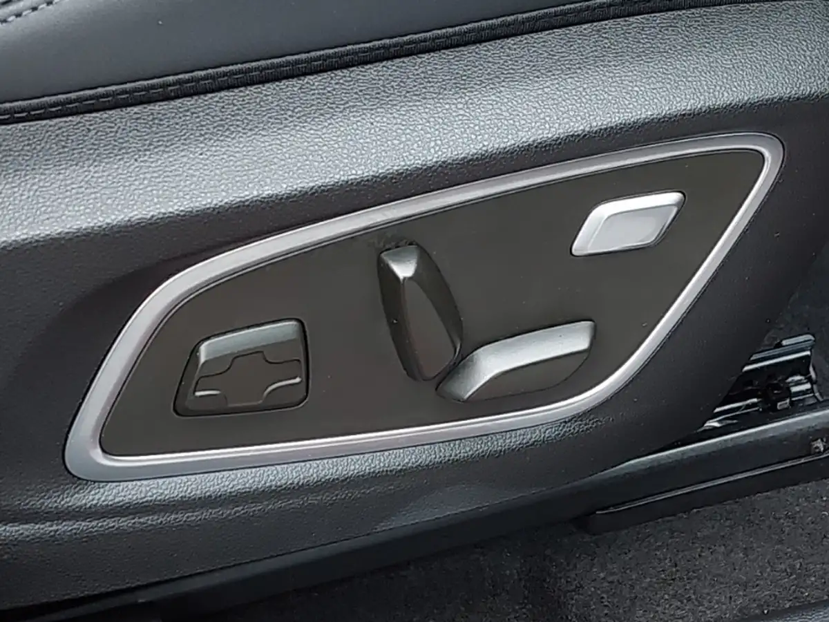 2024-cupra-born-e-v3-230ps-77kwh-e-boost-big-12