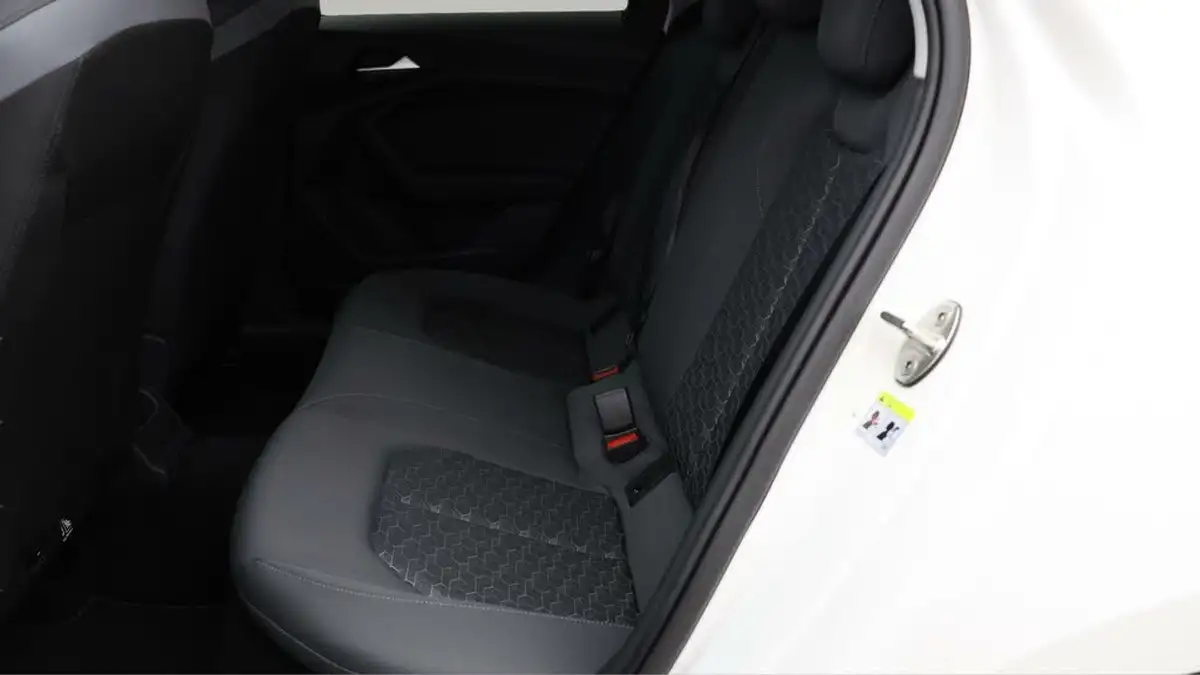 2023-audi-a1-10-25-tfsi-sport-s-tronic-big-15