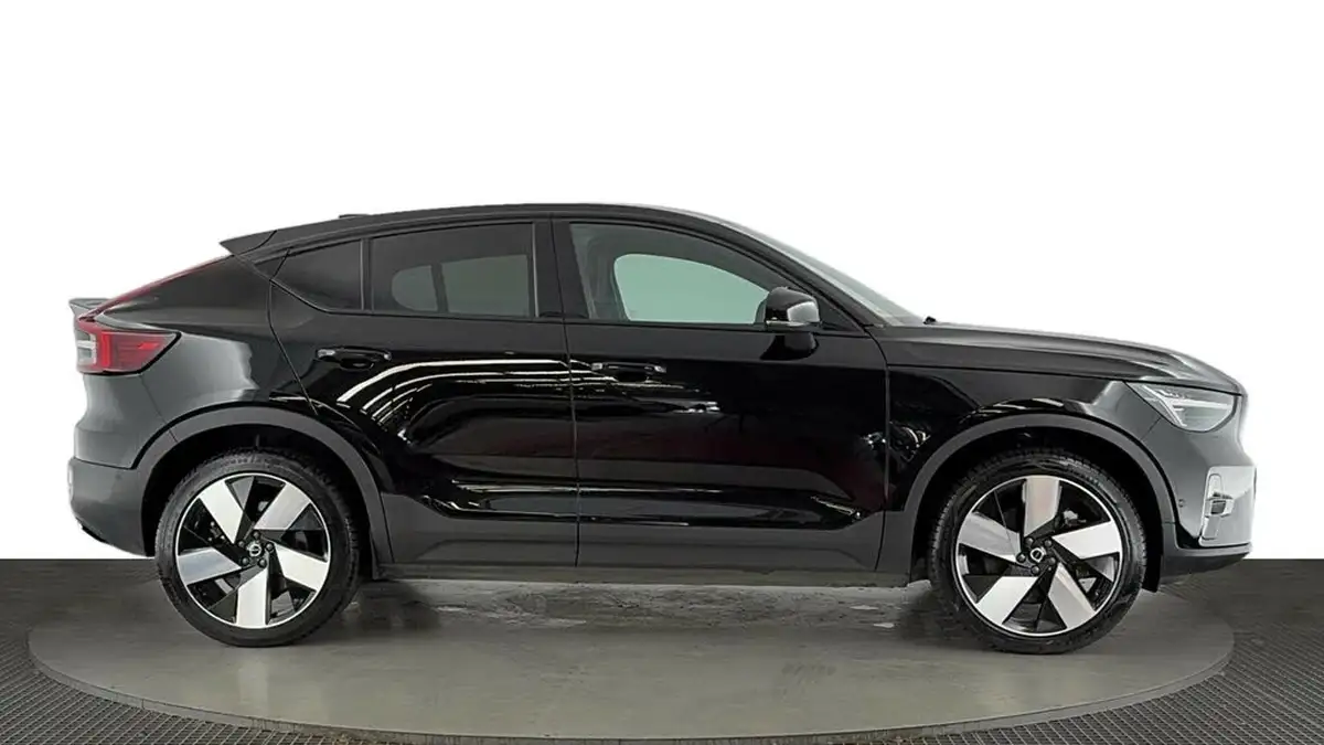 2022-volvo-c40-e-twin-recharge-pro-big-2