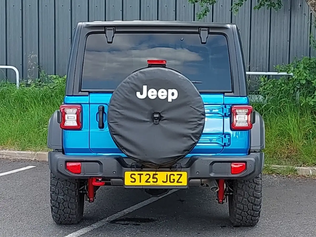 2025-jeep-wrangler-20-gme-rubicon-5d-big-15