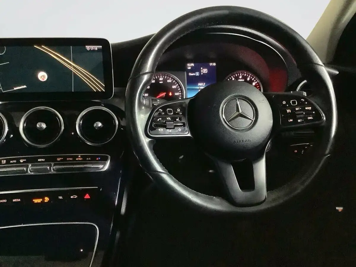 2018-mercedes-benz-c-class-15-c200-se-estate-5d-big-16