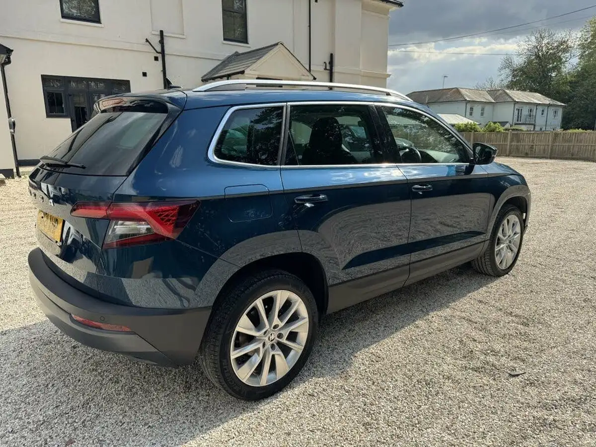 2021-skoda-karoq-15-tsi-se-l-dsg-big-5