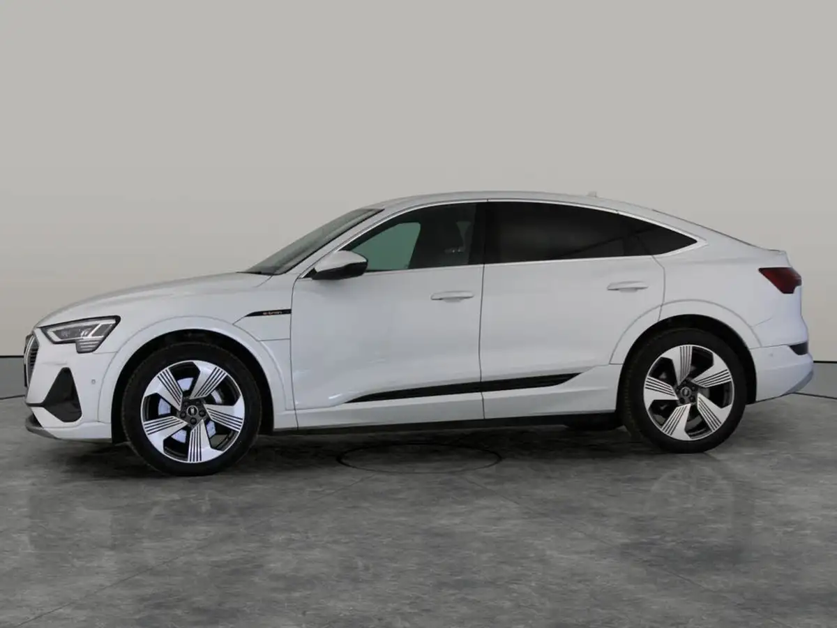 2021-audi-e-tron-55e-s-line-sportback-big-9
