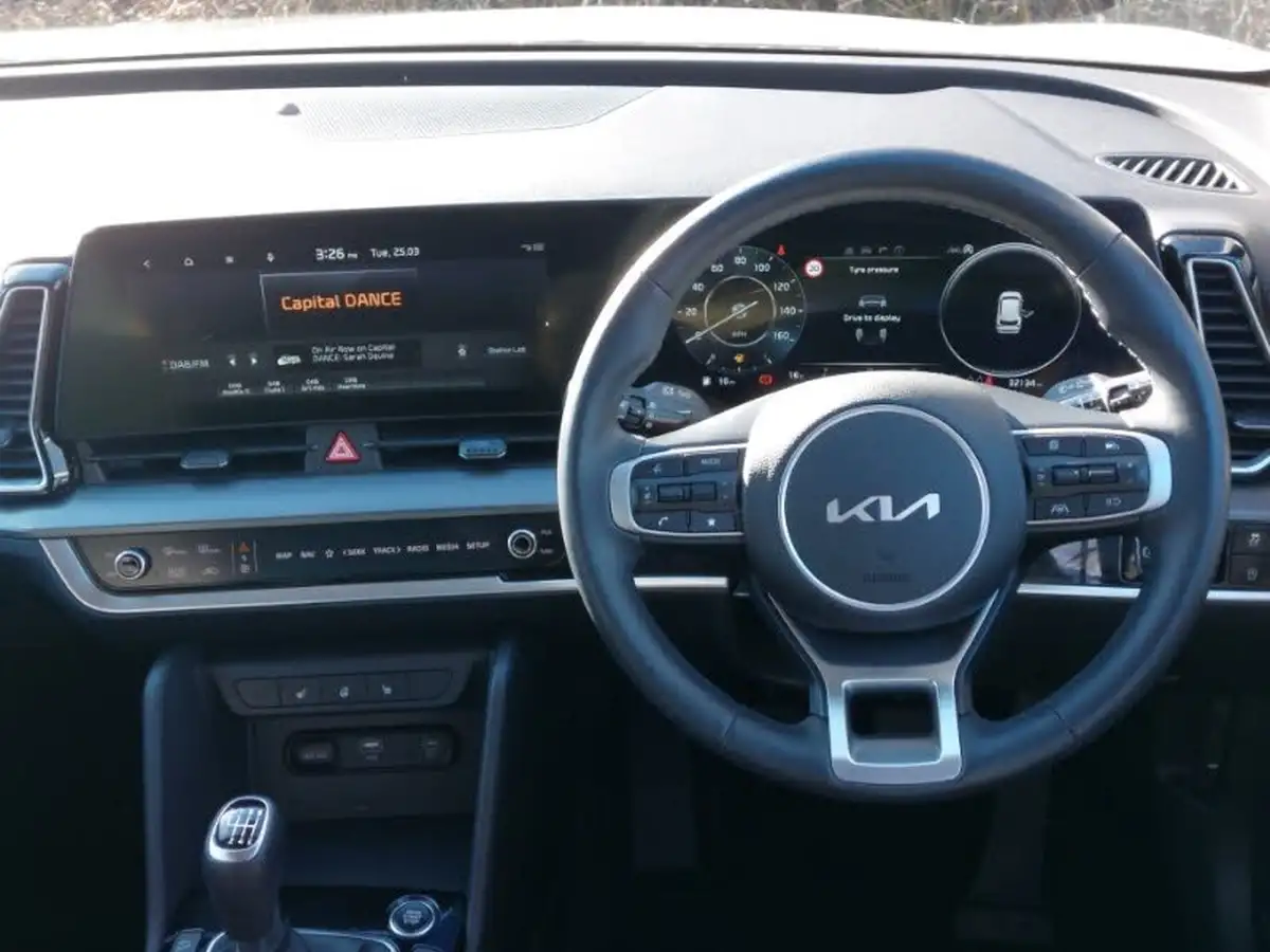 2022-kia-sportage-16-t-gdi-launch-edition-big-6