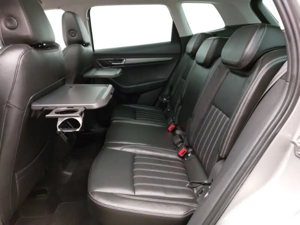 2018-skoda-karoq-15-tsi-edition-ss-big-5