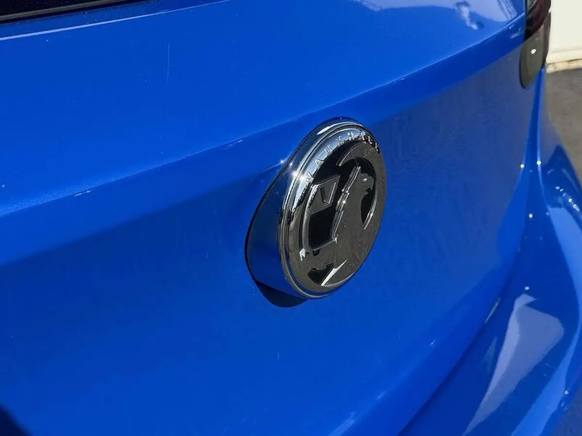 2022-vauxhall-corsa-e-elite-premium-big-11