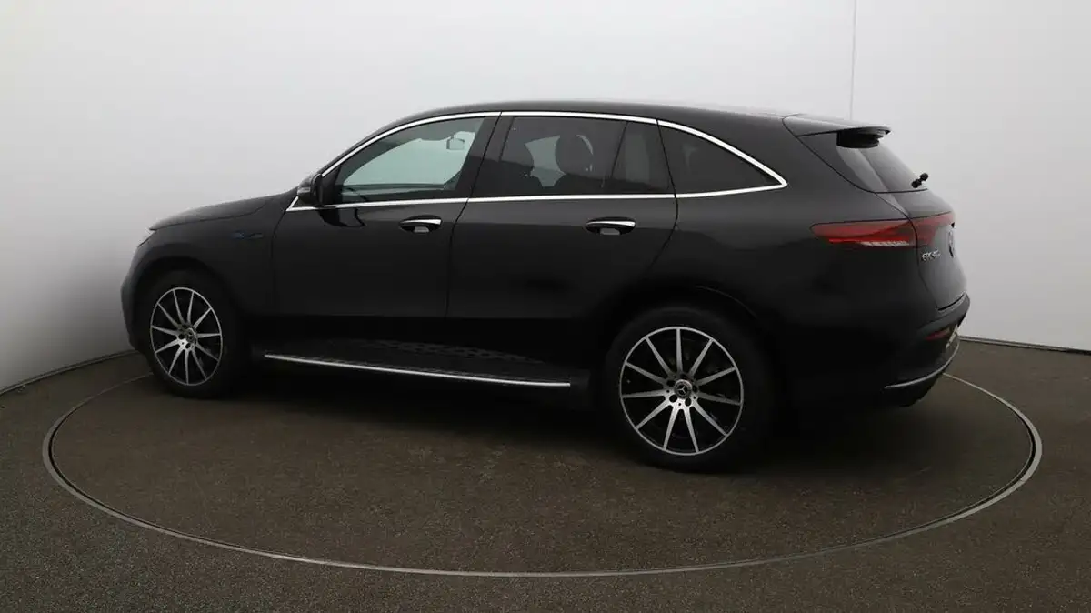 2021-mercedes-benz-eqc-e-eqc-400-amg-line-big-46