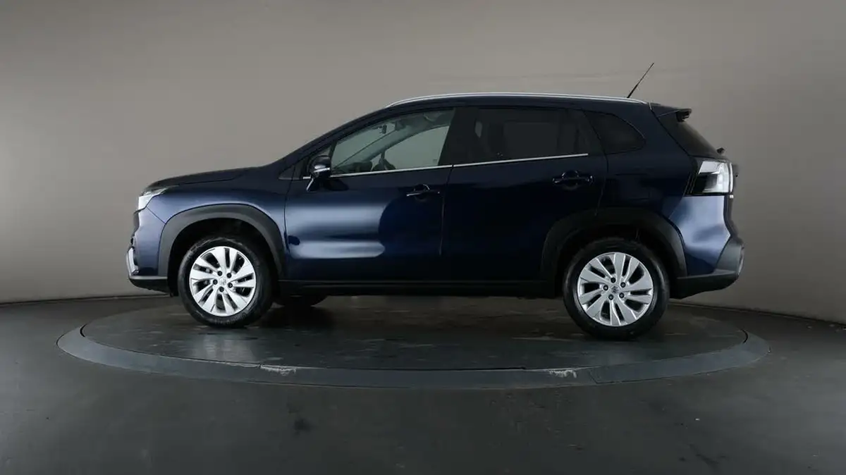 2022-suzuki-s-cross-14-boosterjet-motion-big-34