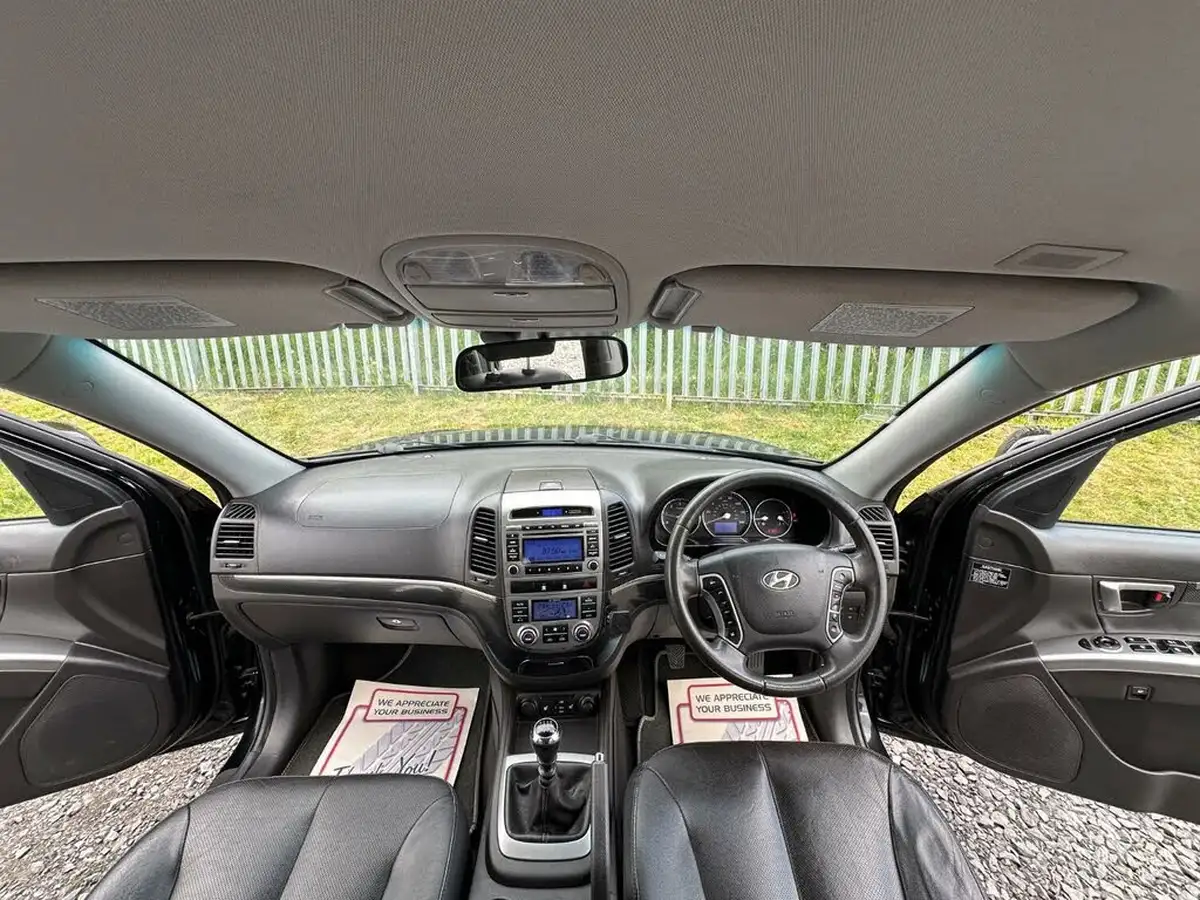 2012-hyundai-santa-fe-22td-premium-7st-big-12