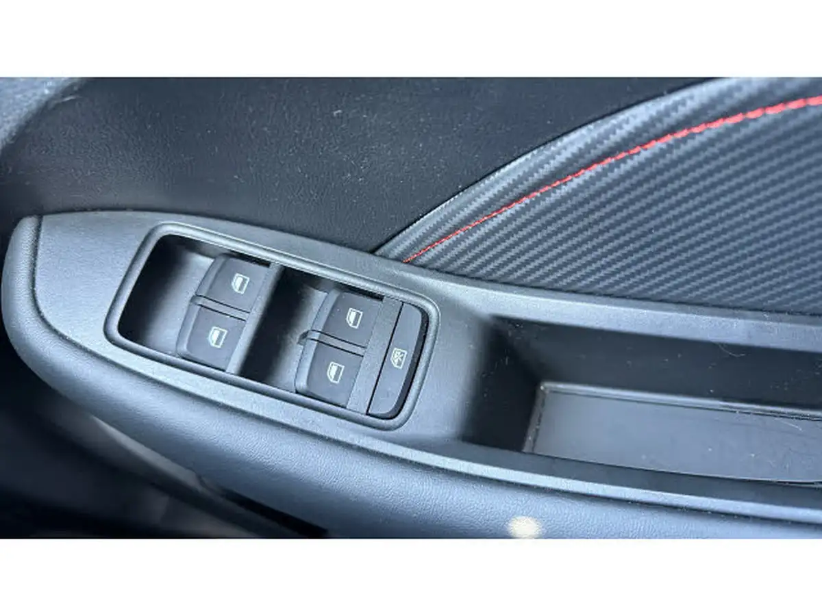 2023-mg-zs-suv-15-vti-tech-exclusive-big-26
