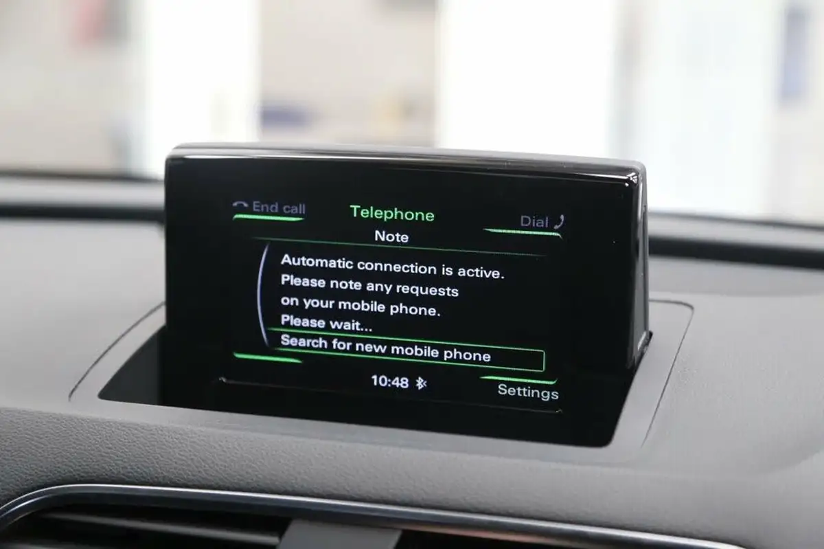 2015-audi-q3-14-s-line-cod-ss-big-18