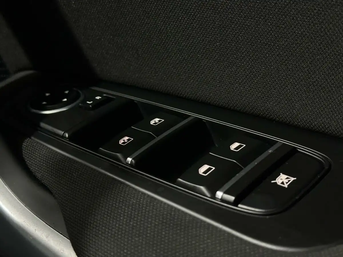 2022-kia-xceed-10-t-gdi-2-big-16