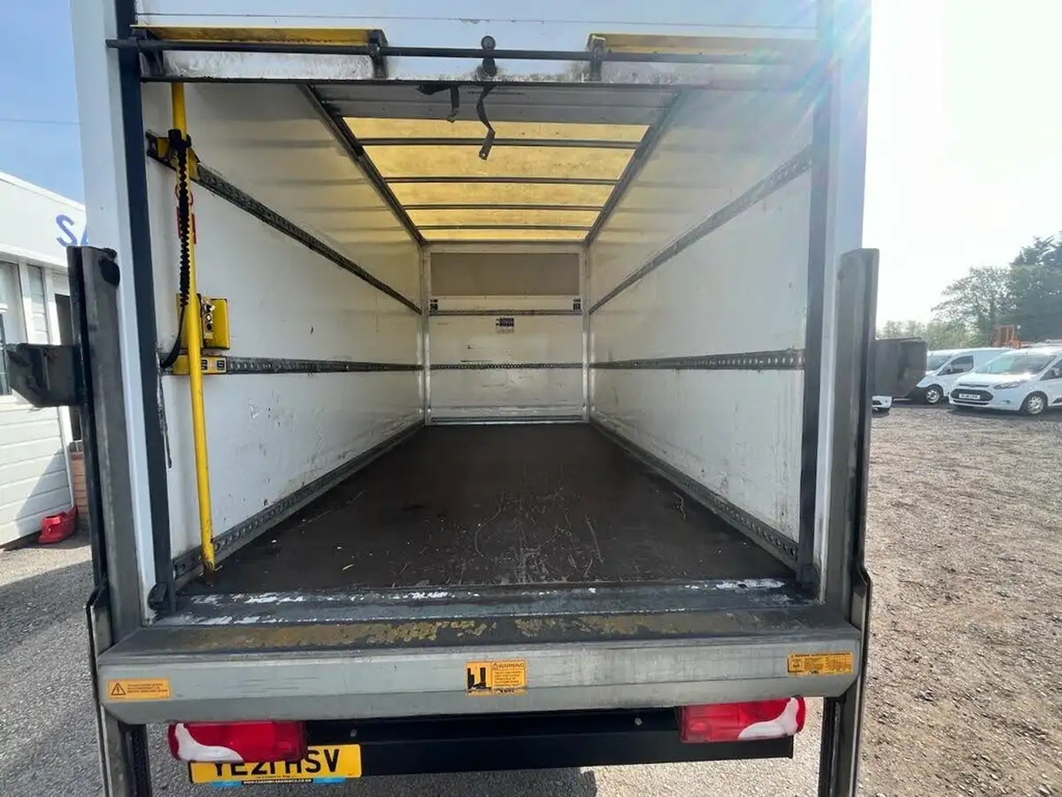 2021-mercedes-benz-sprinter-21cdi-314-l3h1-3-way-tipper-eco-gear-360-big-38