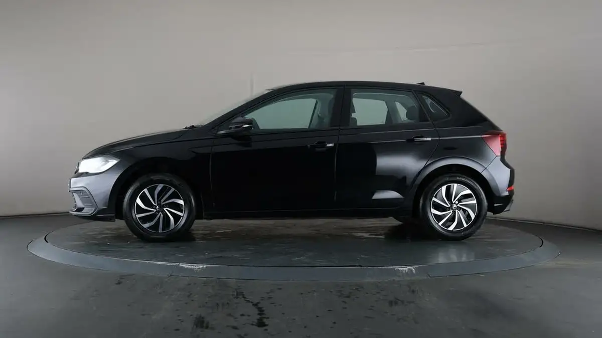 2024-volkswagen-polo-10-tsi-life-dsg-big-33